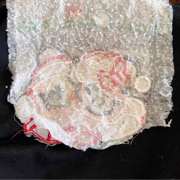 Old Navy Women’s Perfect Crew Long Sleeve Holiday Mickey & Minnie XS Black - Picture 6 of 8